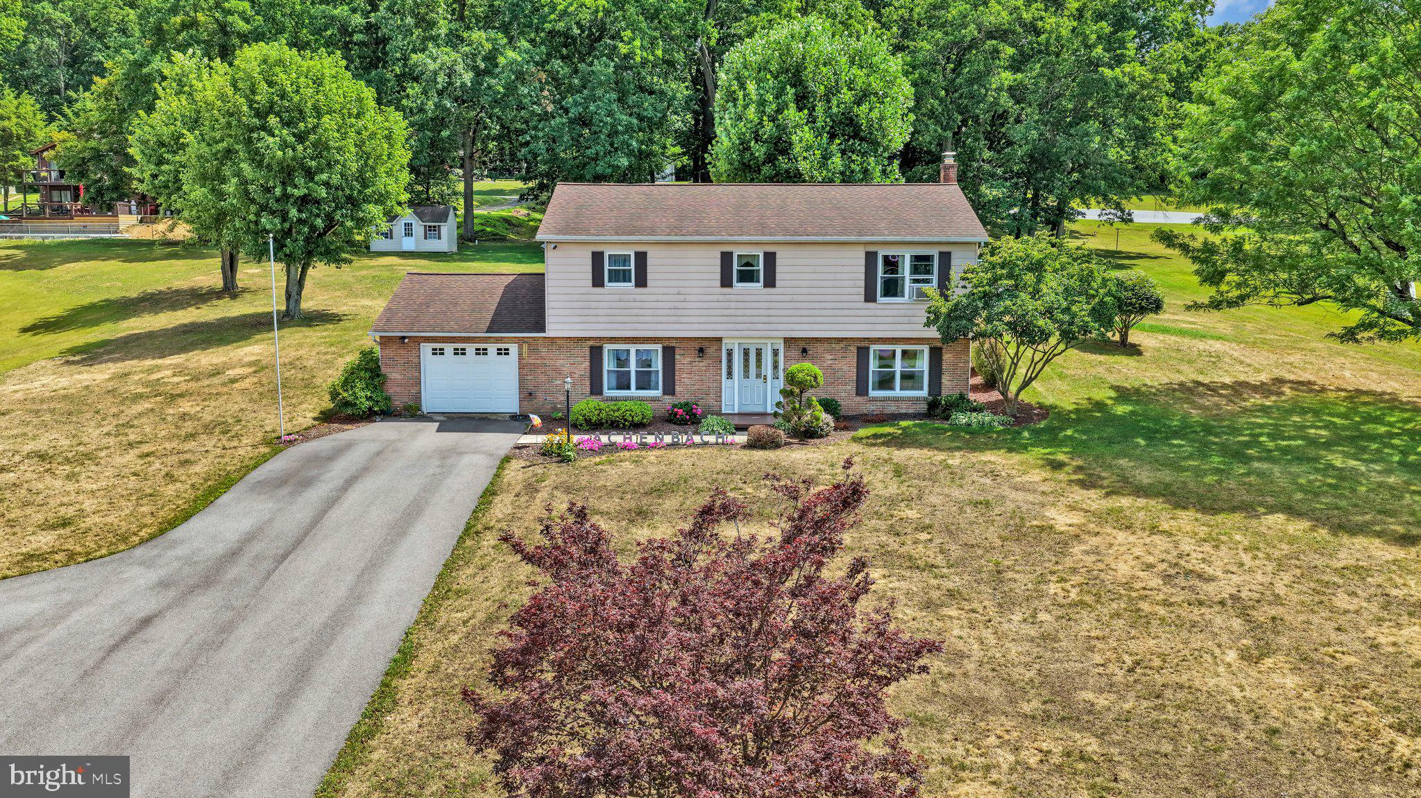 17 Terrace Hill Road Pine Grove, PA 17963 - Photo 2 of 44 Gallery Image 2