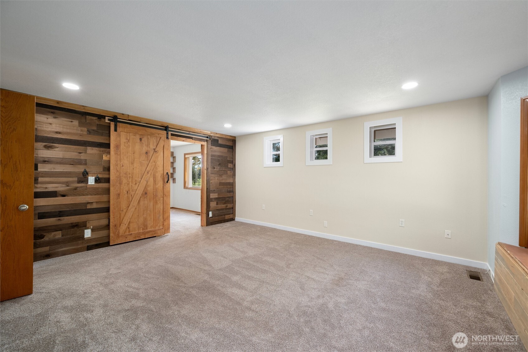 4355 Jones Road Sumas, WA 98295 - Photo 25 of 36