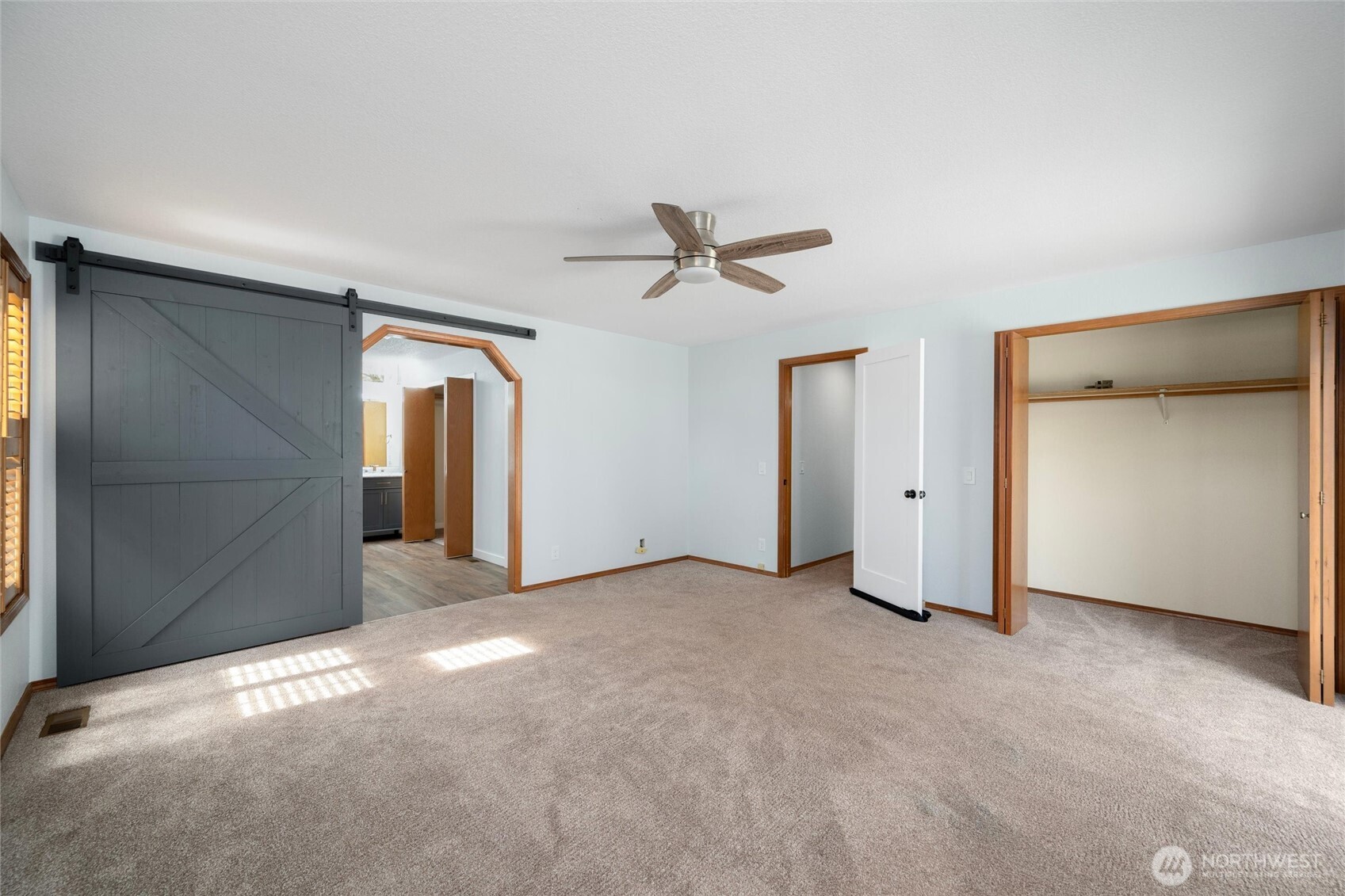 4355 Jones Road Sumas, WA 98295 - Photo 29 of 36