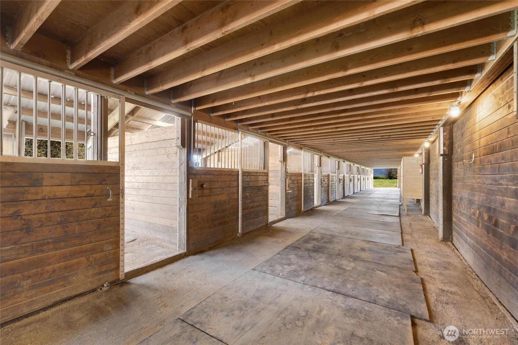 4355 Jones Road Sumas, WA 98295 - Photo 4 of 36