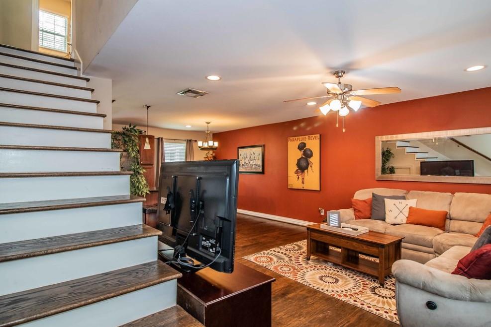 2824 Minert Street Dallas, TX 75219 - Photo 11 of 28