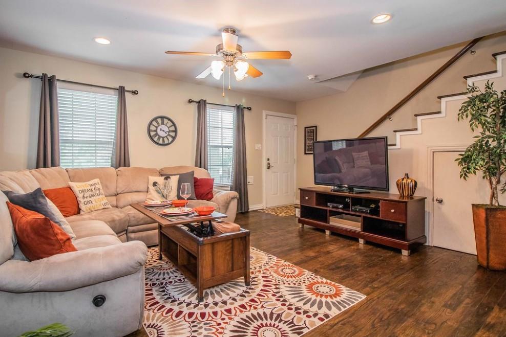 2824 Minert Street Dallas, TX 75219 - Photo 13 of 28