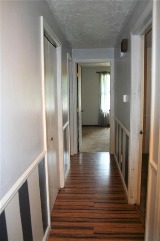 525 Riverside Circle Columbus, IN 47203 - Photo 14 of 22 Gallery Image 14