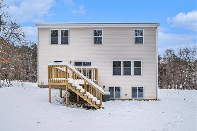 $449,900 | 1309 Grosvenor Drive, Greenville, MI 48838