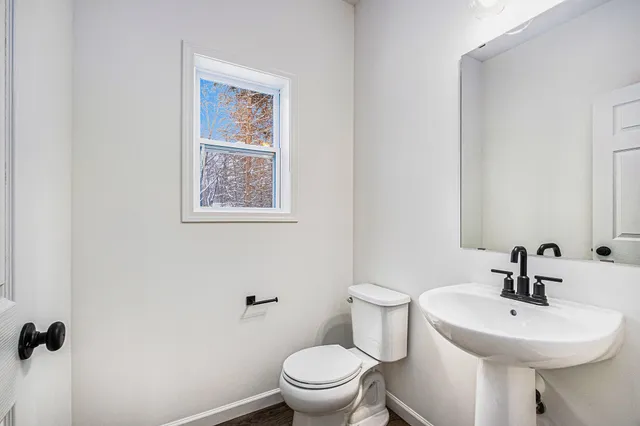 $449,900 | 1309 Grosvenor Drive, Greenville, MI 48838