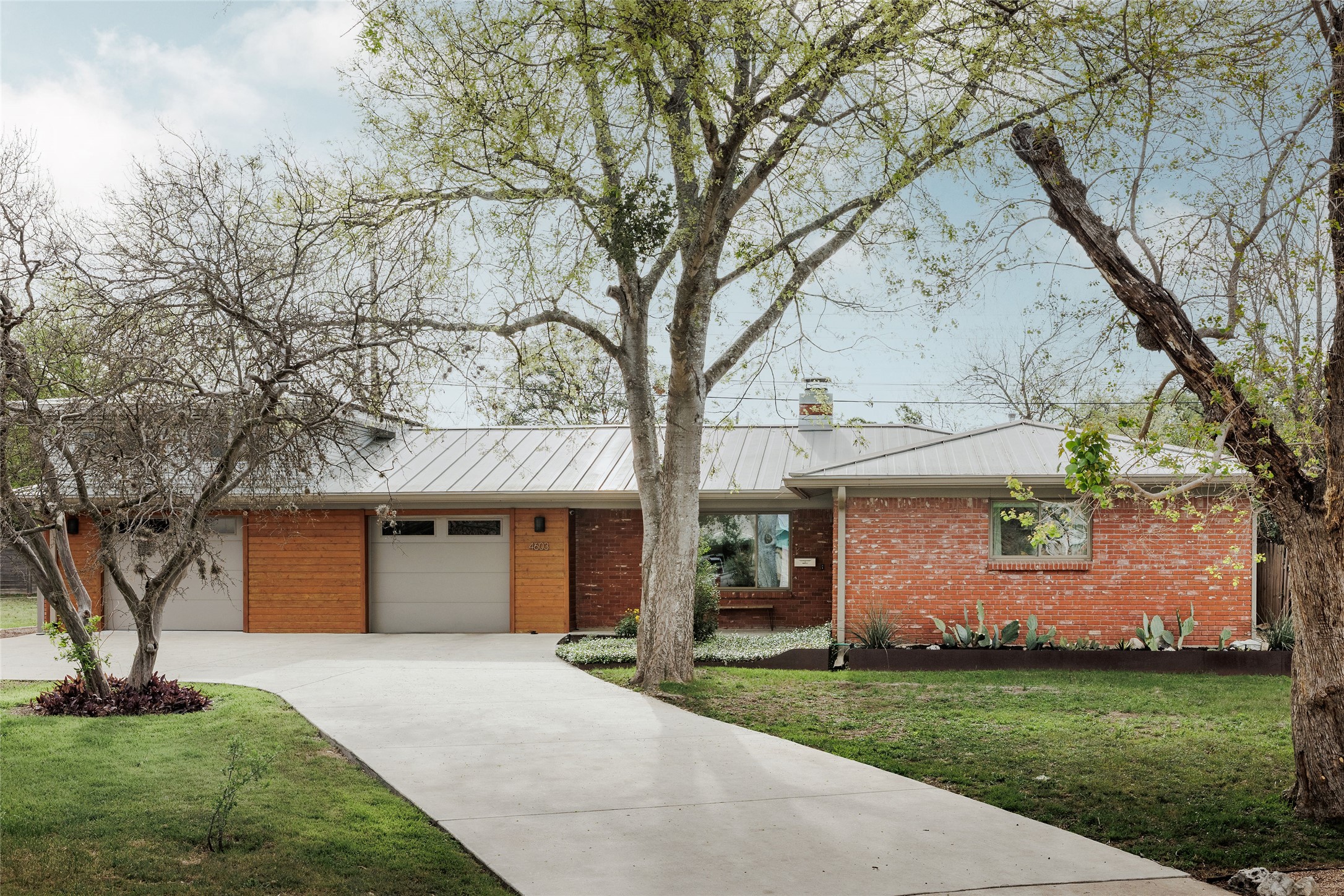4603 Lasso Path Austin, TX 78745 - Photo 2 of 28