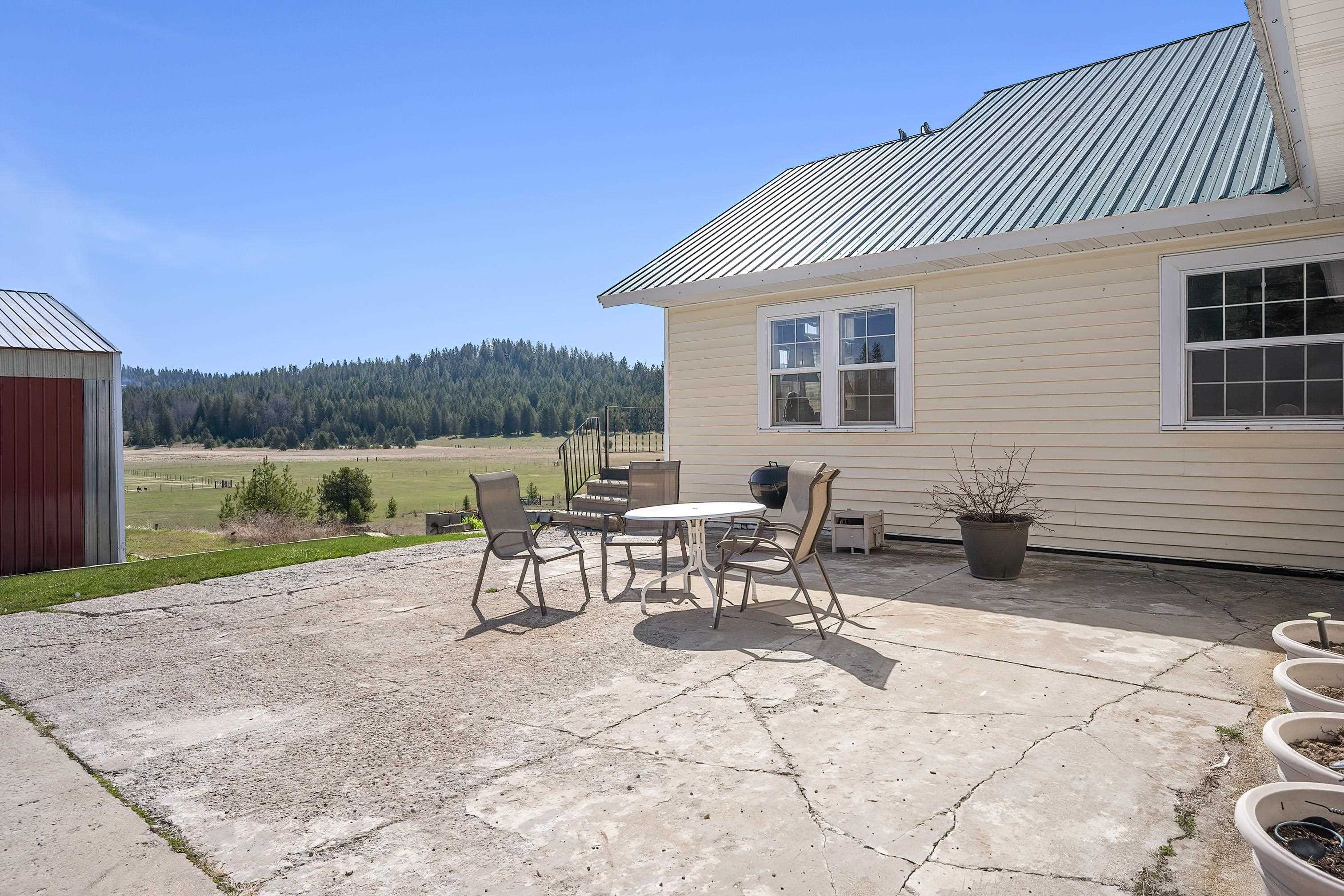 272 Jermain Road Newport, WA 99156 - Photo 6 of 50