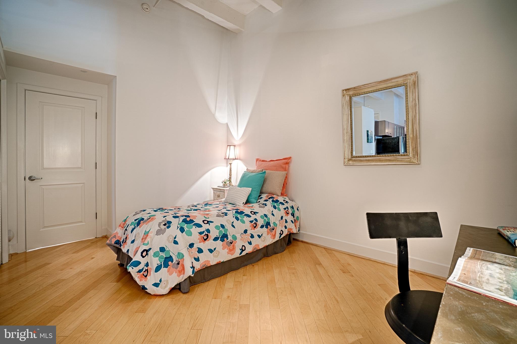 1701 Kalorama Road Northwest, Unit 201 Washington, DC 20009 - Photo 21 of 31 Bedroom/Office