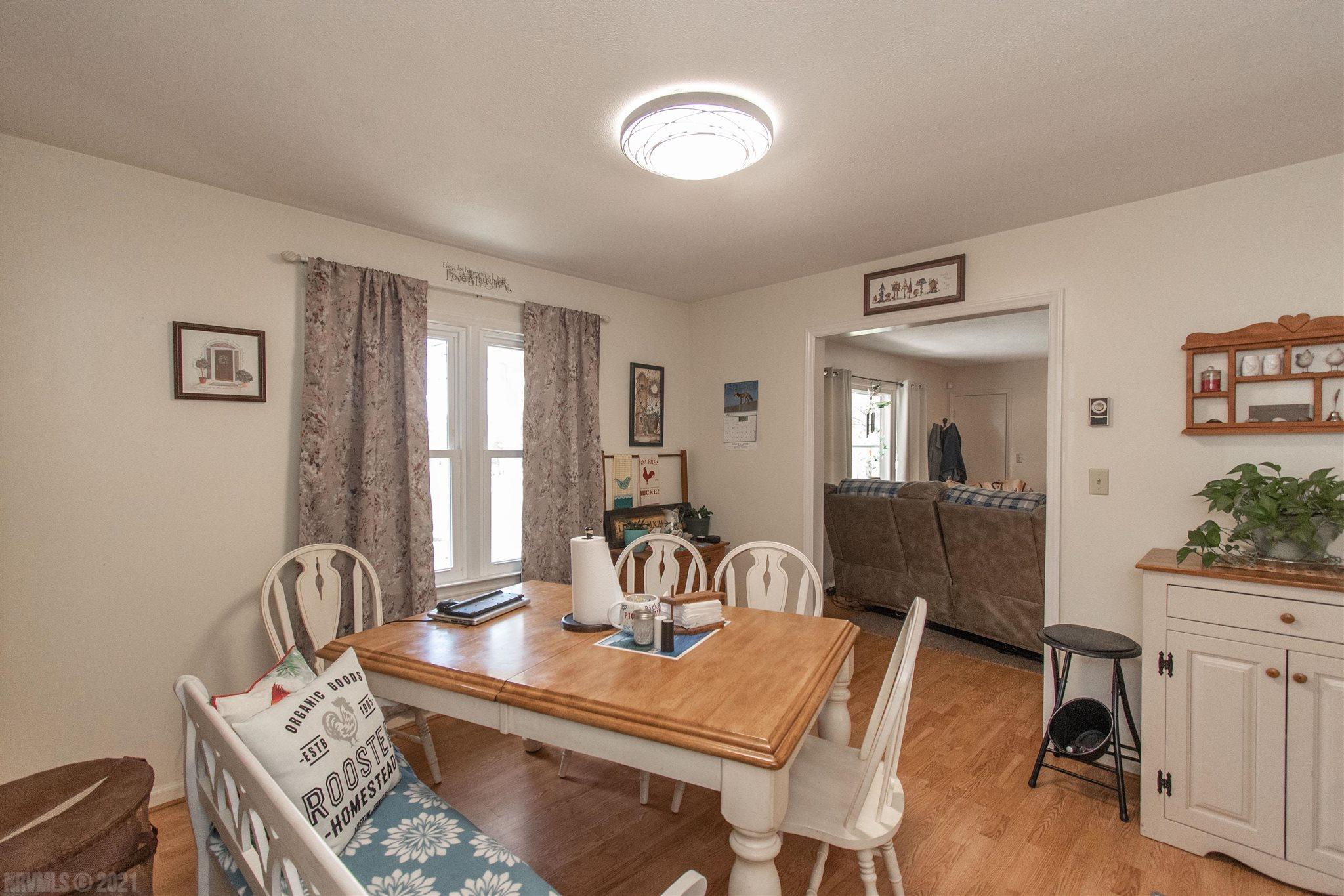 523 Mill Road Pembroke, VA 24136 - Photo 17 of 36 Gallery Image 17