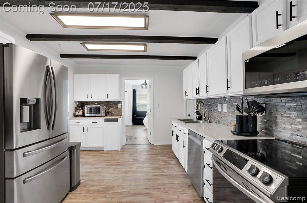 1890 Darwin Road Pinckney, MI 48169 - Photo 11 of 36 Gallery Image 11