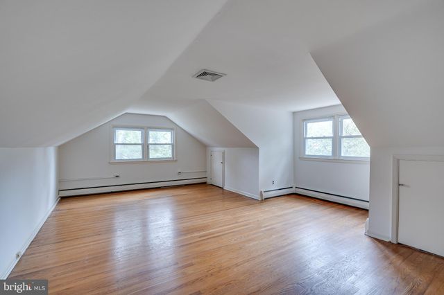 $470,000 | 411 Drexel Place, Swarthmore, PA 19081