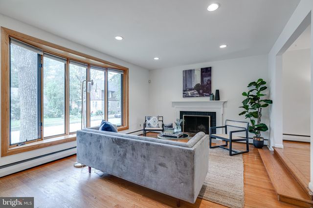 $470,000 | 411 Drexel Place, Swarthmore, PA 19081