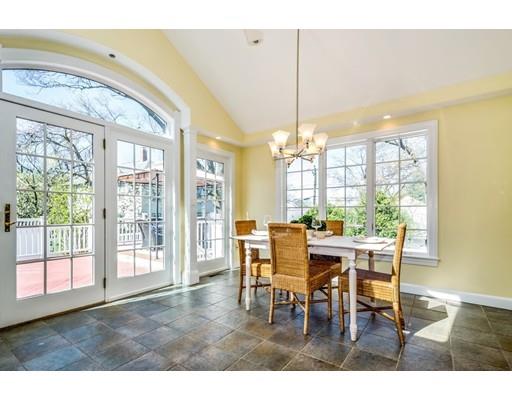 133 Robbins Road Arlington, MA 02476 - Photo 5 of 29