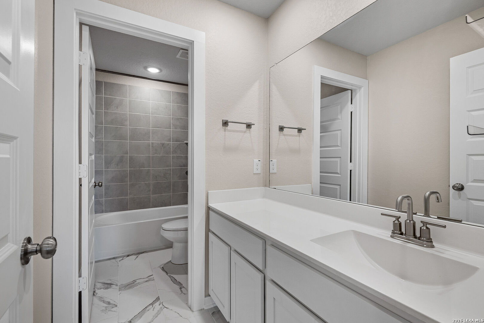 140 Bella Rosa Trail Cibolo, TX 78108 - Photo 22 of 26 Gallery Image 22