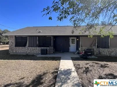 $1,100 | 200 Olsens Acres, Unit D6, Wimberley, TX 78676