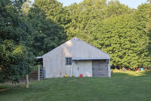 $699,900 | 7382 East 750 South, South Whitley, IN 46787