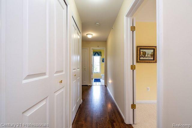 877 Jack Pine Drive Rochester, MI 48306 - Photo 34 of 72 Gallery Image 34