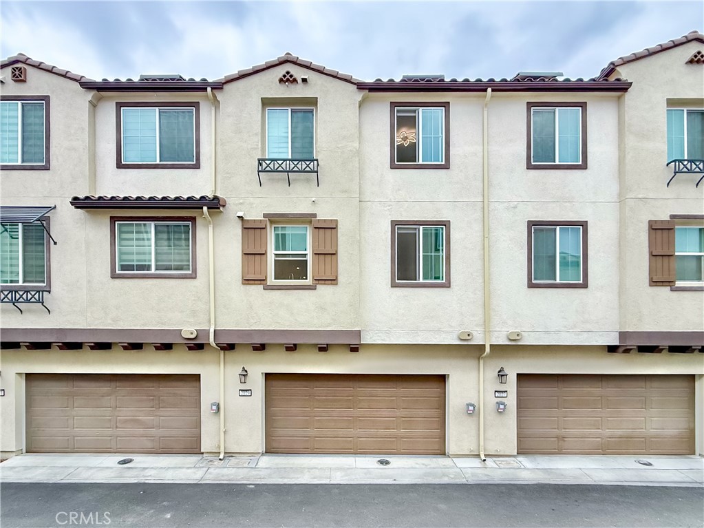 2129 Yukon Pomona, CA 91766 - Photo 6 of 46