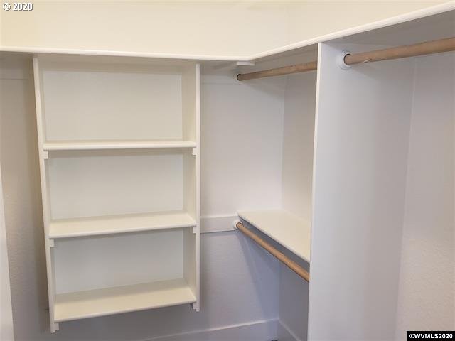 911 Chestnut Street Independence, OR 97351 - Photo 13 of 19 Gallery Image 13