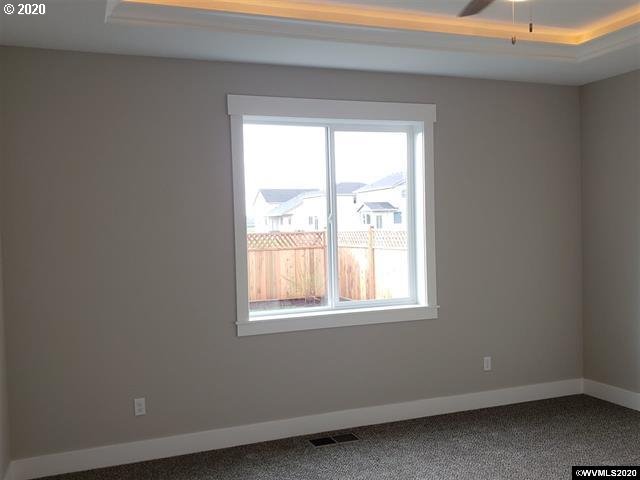 911 Chestnut Street Independence, OR 97351 - Photo 16 of 19 Gallery Image 16