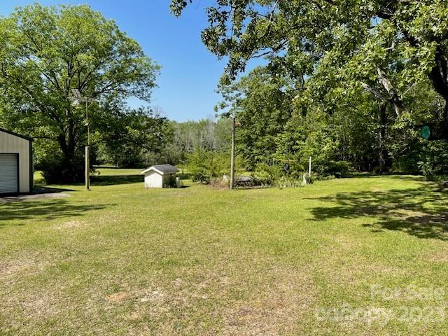 149 Robert Joyner Circle Salley, SC 29137 - Photo 23 of 48 a view of a volley ball court