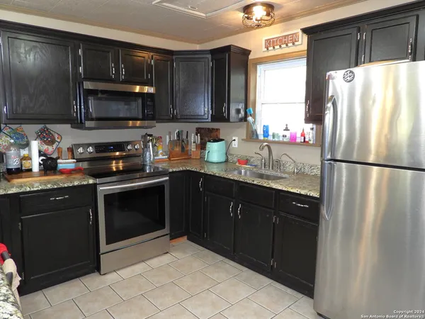 $259,500 | 155 Scenic Circle, Lakehills, TX 78063