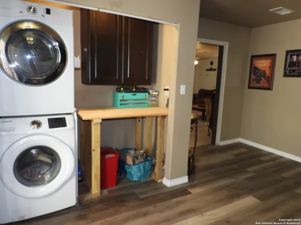 $259,500 | 155 Scenic Circle, Lakehills, TX 78063