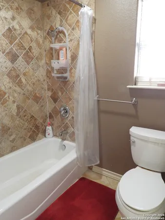 $259,500 | 155 Scenic Circle, Lakehills, TX 78063