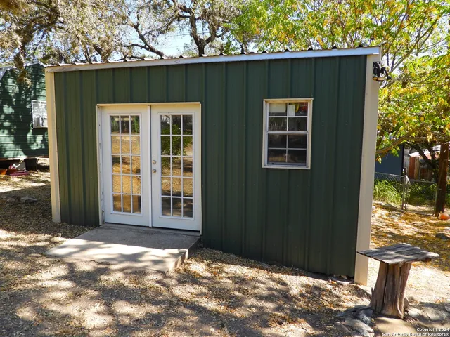 $275,000 | 155 Scenic Circle, Lakehills, TX 78063