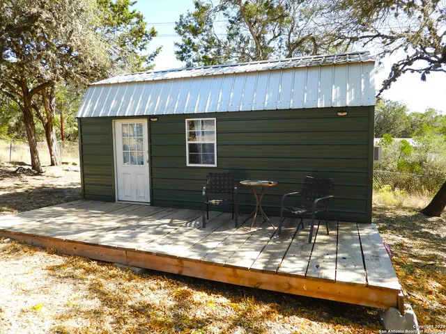 $275,000 | 155 Scenic Circle, Lakehills, TX 78063