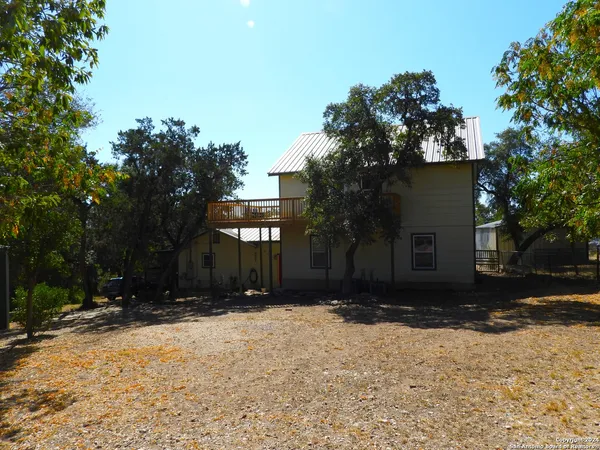 $259,500 | 155 Scenic Circle, Lakehills, TX 78063