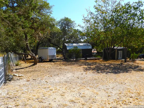 $259,500 | 155 Scenic Circle, Lakehills, TX 78063