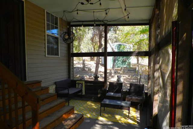 $275,000 | 155 Scenic Circle, Lakehills, TX 78063