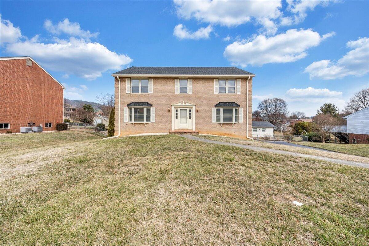 4935 Huntridge Road Roanoke, VA 24012 - Photo 54 of 77 61-MIB08594