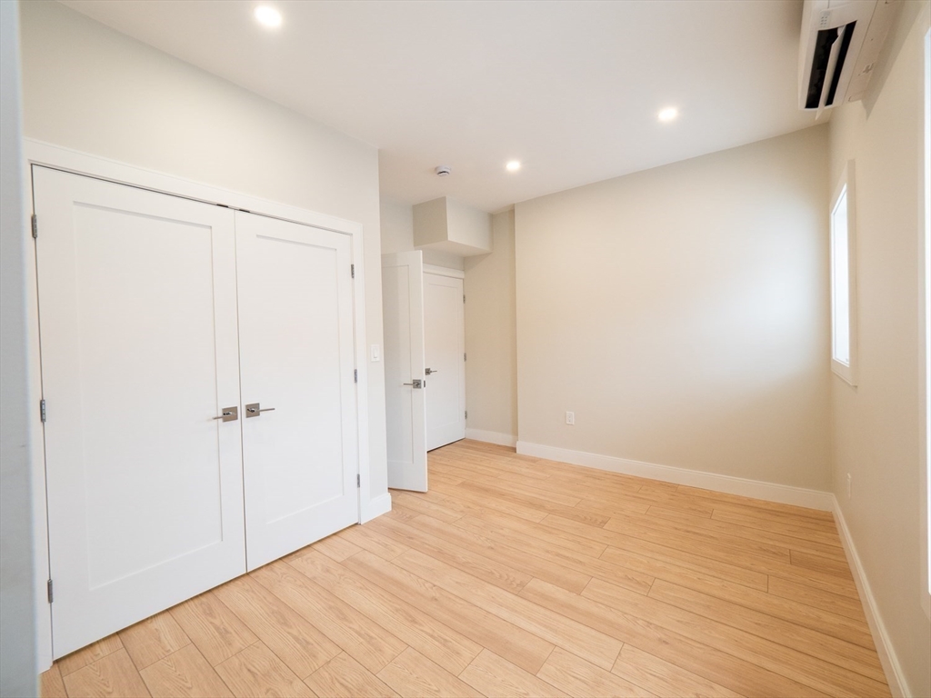 20 Winslow Road, Unit 1 Brookline, MA 02446 - Photo 10 of 11