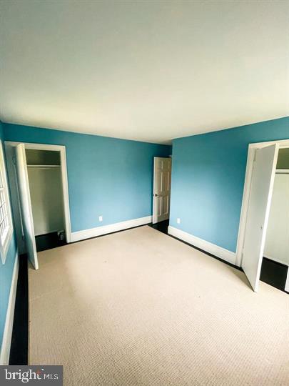 2995 Windy Bush Road New Hope, PA 18938 - Photo 18 of 36 Bright and airy blue-walled room.
