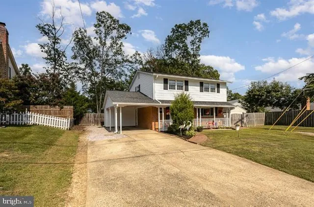 $4,000 | 6919 Rolling Road, Springfield, VA 22152