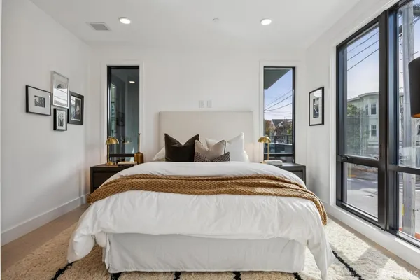 $2,725,000 | 4135 California Street, Unit 1, San Francisco, CA 94118