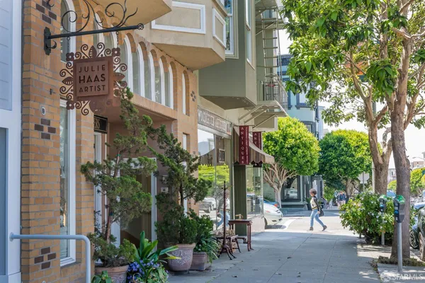 $2,725,000 | 4135 California Street, Unit 1, San Francisco, CA 94118