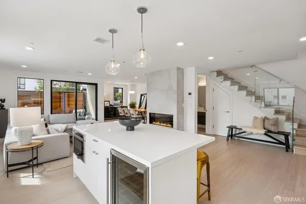 $2,725,000 | 4135 California Street, Unit 1, San Francisco, CA 94118