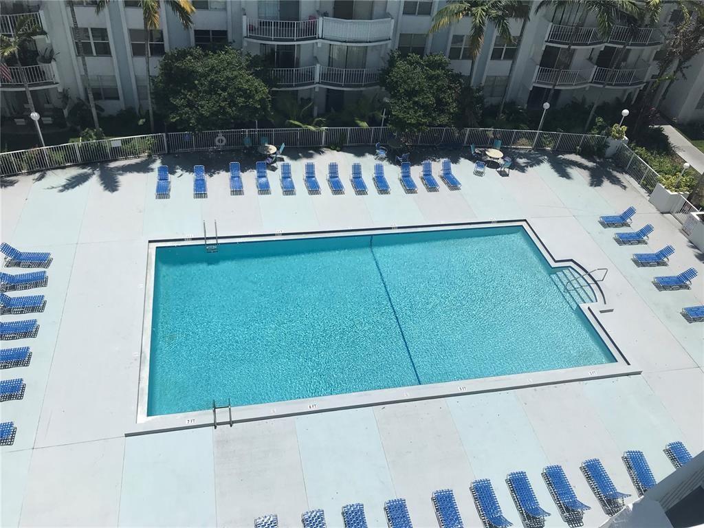 496 Northwest 165th Street, Unit D409 Miami, FL 33169 - Photo 16 of 20