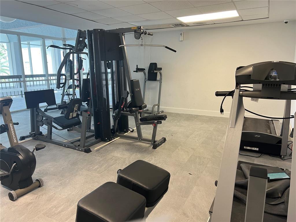 496 Northwest 165th Street, Unit D409 Miami, FL 33169 - Photo 18 of 20