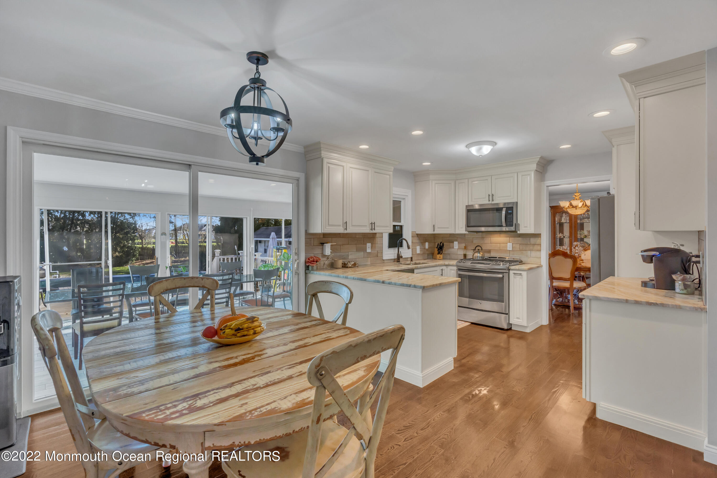 92 Old Post Road Freehold, NJ 07728 - Photo 8 of 31 011_dsc02096