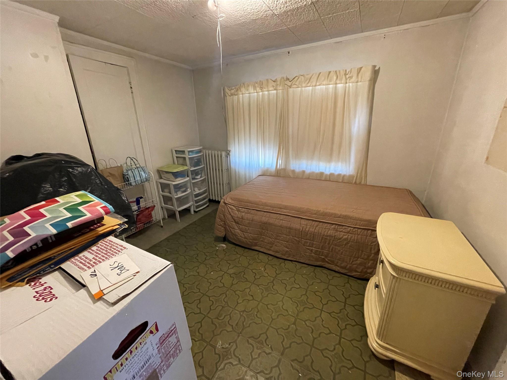 404 Baldwin Road Hempstead, NY 11550 - Photo 8 of 16 Gallery Image 8