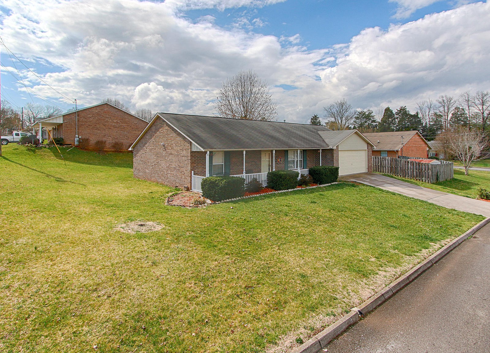 7601 Prairie Road Corryton, TN 37721 - Photo 2 of 17 Gallery Image 2