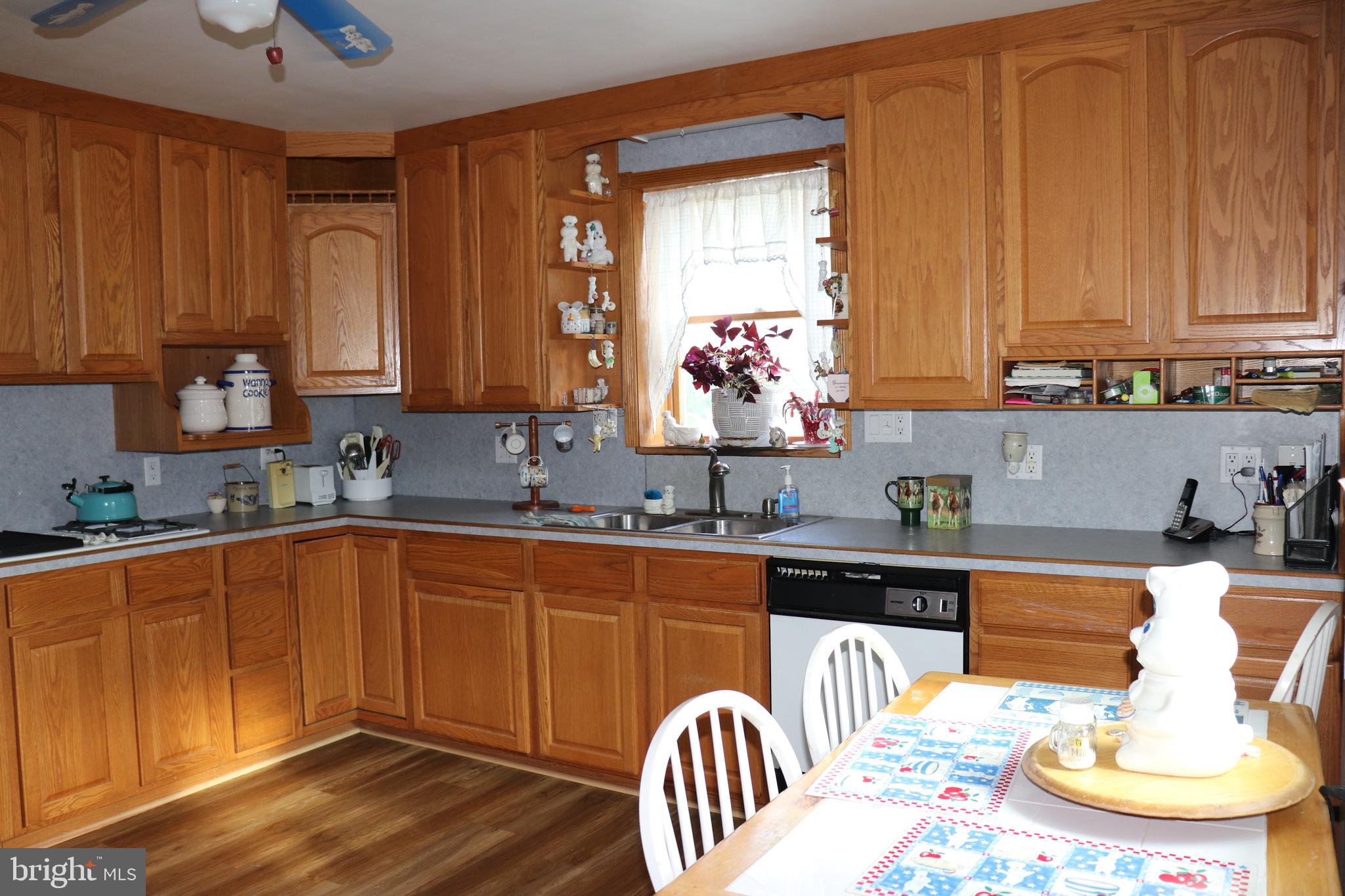 1436 Biglerville Road Gettysburg, PA 17325 - Photo 9 of 26 Gallery Image 9