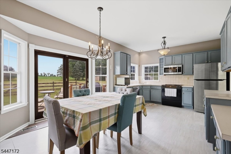 163 Bryans Road Hampton, NJ 08827 - Photo 14 of 47