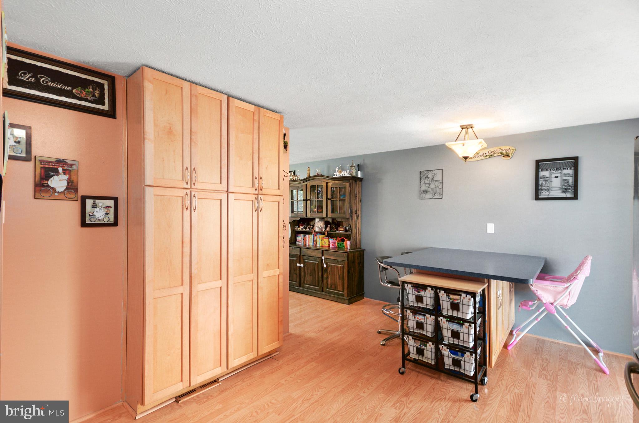 499 Giltspur Road Frederick, MD 21703 - Photo 8 of 35 Gallery Image 8