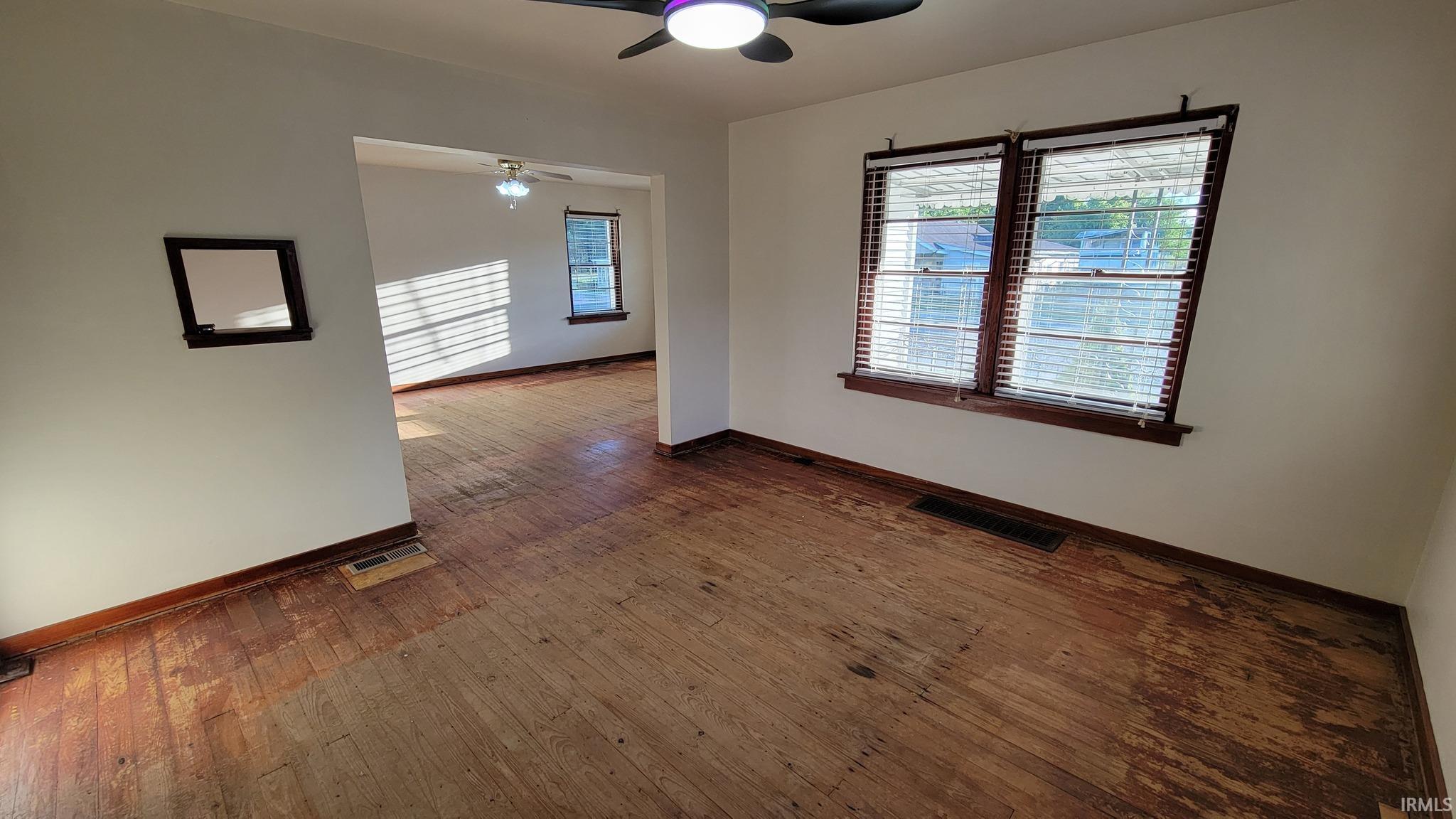 4091 South Warren Road Huntington, IN 46750 - Photo 11 of 29 Gallery Image 11