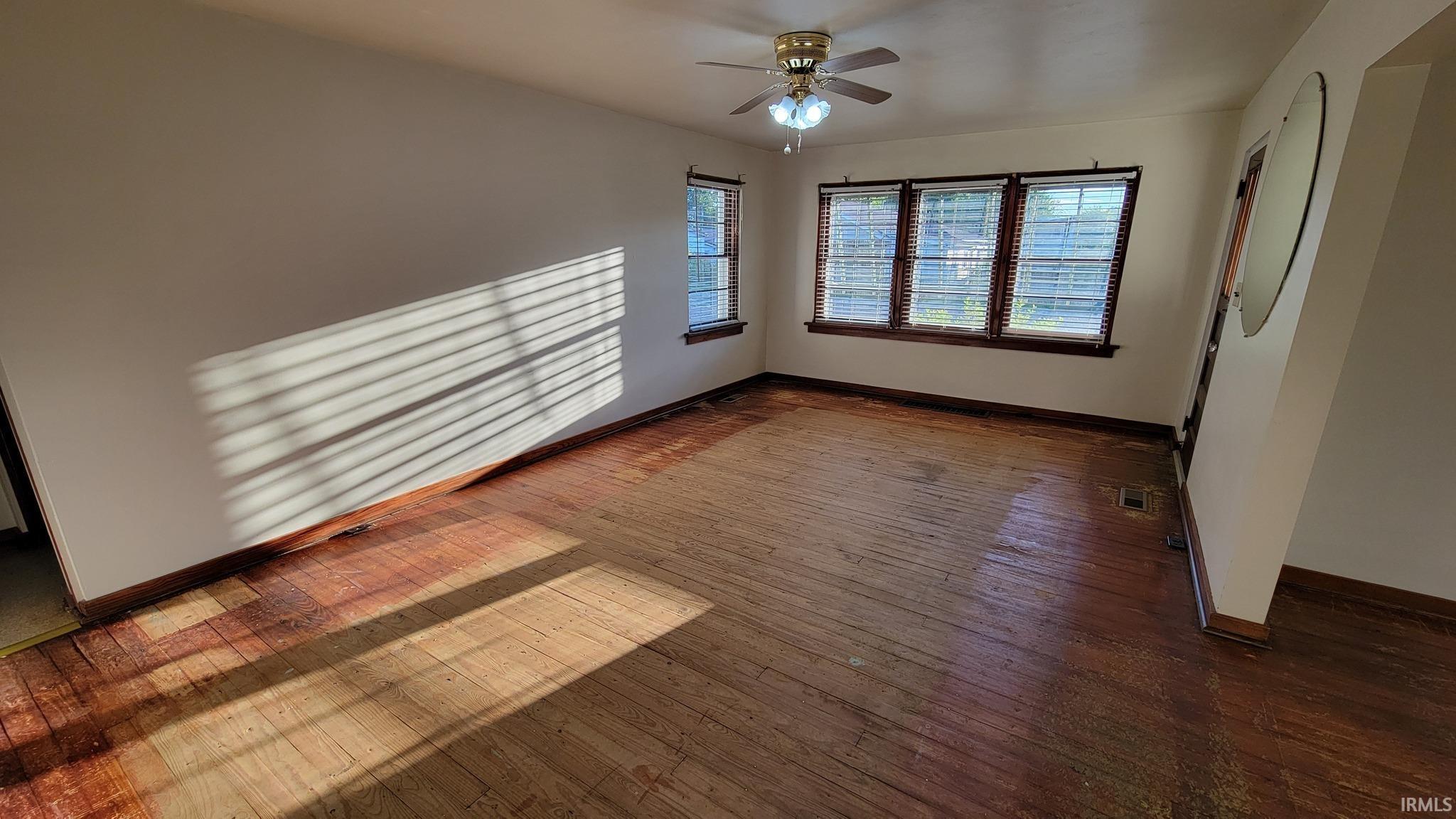 4091 South Warren Road Huntington, IN 46750 - Photo 13 of 29 Gallery Image 13